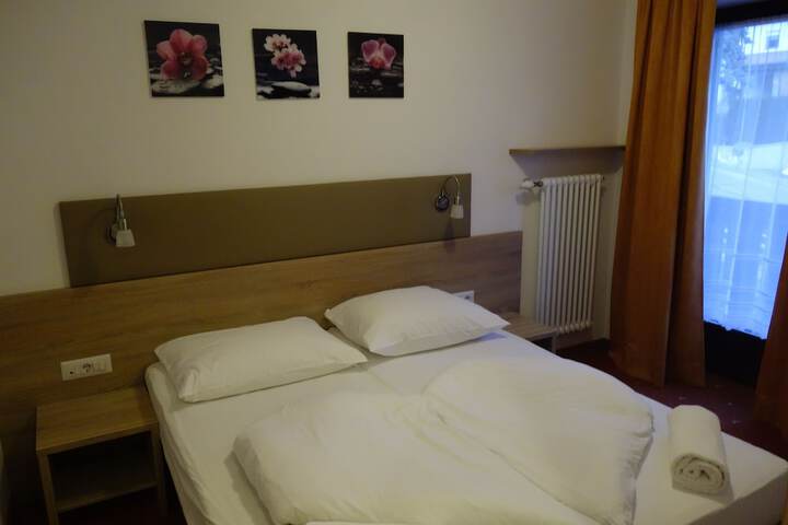 Room 9 of 57