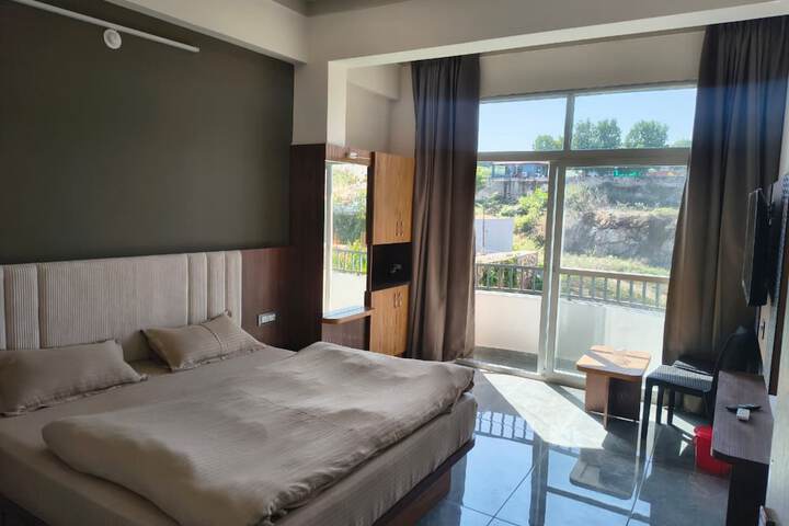 Room 21 of 72