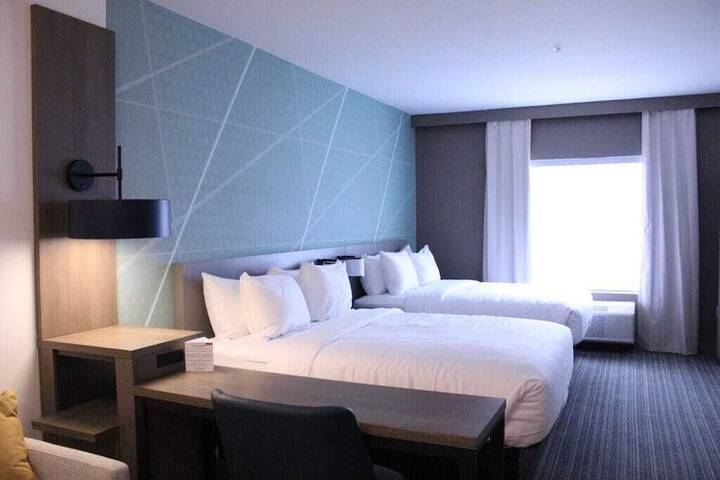 1 King Bed Suite (7 of 21)