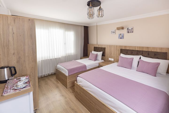 Room 6 of 39