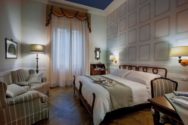 Room 40 of 126