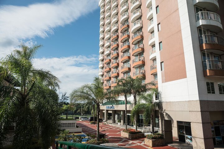 Hotel Exterior 41 of 46