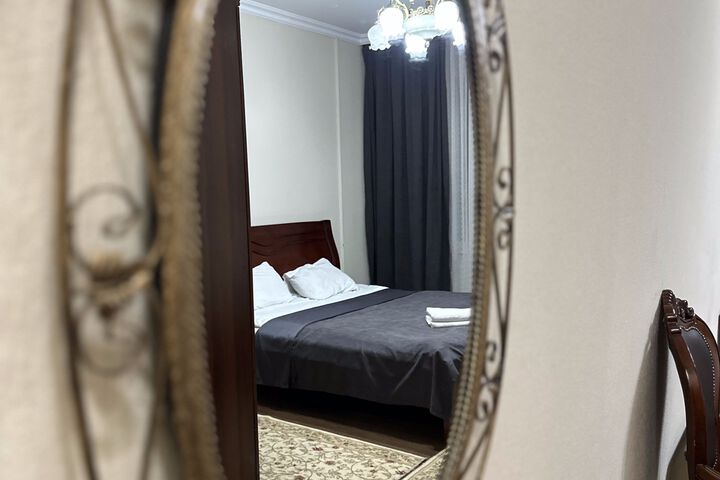 Room 9 of 25