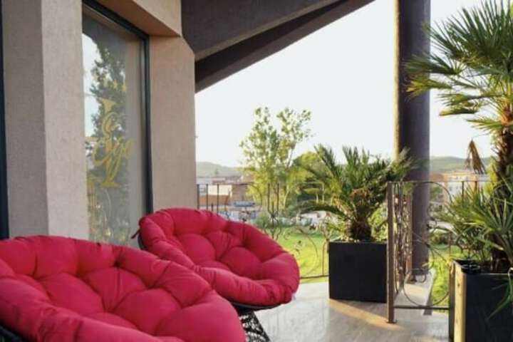 Terrace/Patio 9 of 21