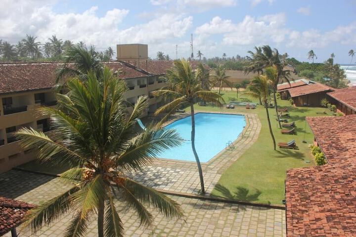Hotel Pool