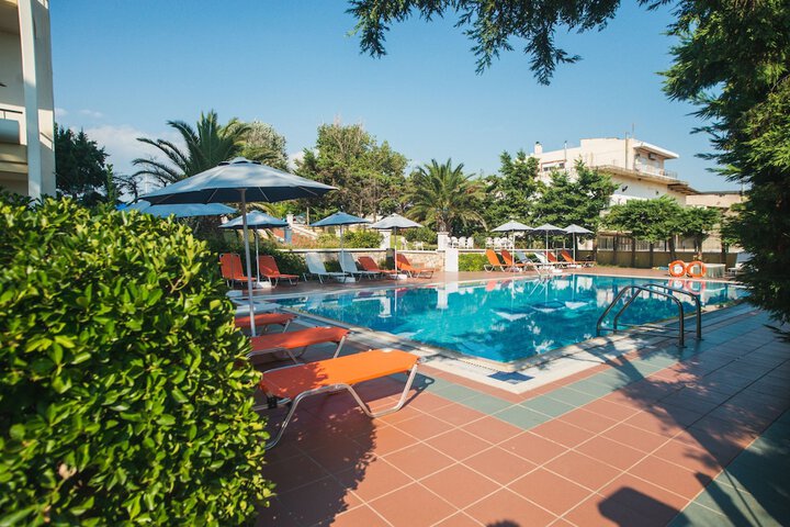 Pool 6 of 26