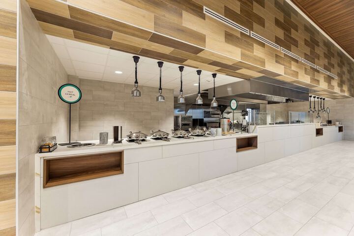 Breakfast/Coffee Service 33 of 45