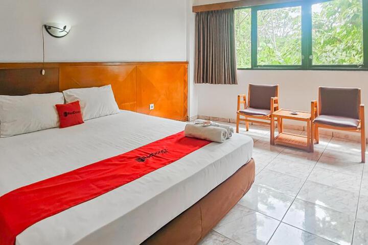 RedDoorz at Hotel Kumala Pelabuhanratu
