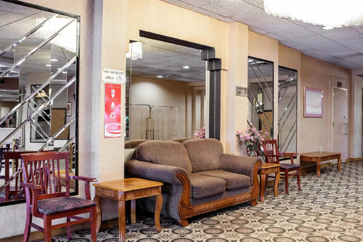 ECONO LODGE