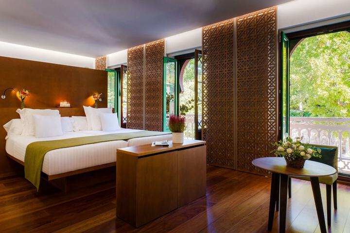 Room 20 of 91