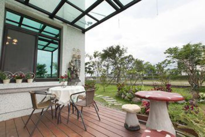 Terrace/Patio 15 of 15