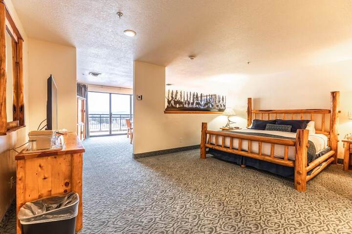 Room 2 of 12