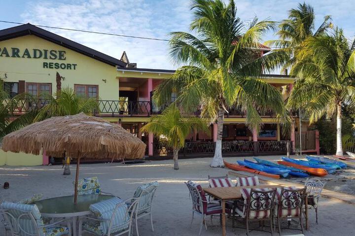 Image of Alans Paradise Hotel