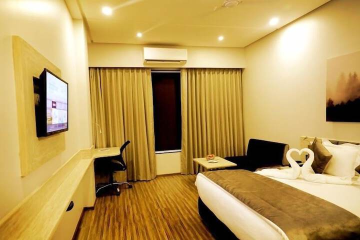 Room 14 of 39