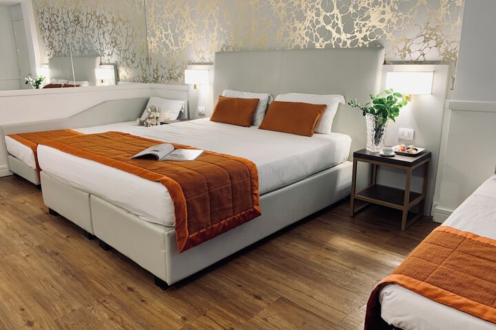 Room 20 of 80