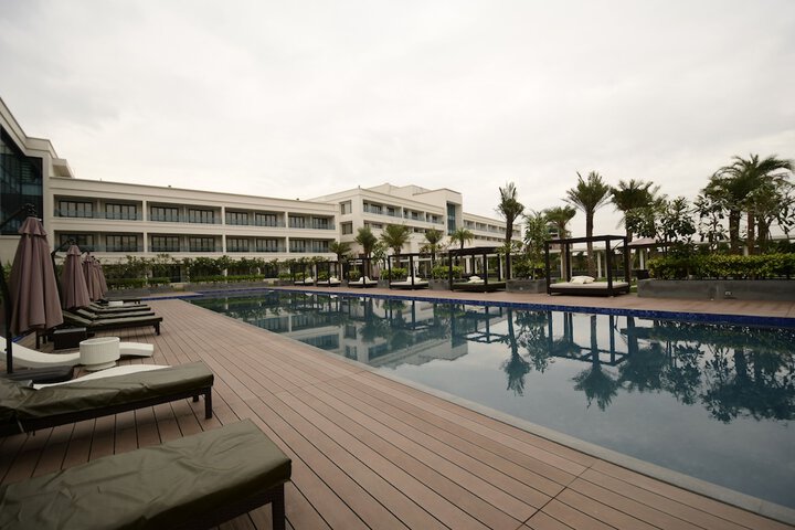 Pool 26 of 41