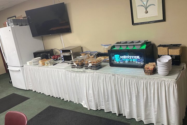 Breakfast/Coffee Service 31 of 58