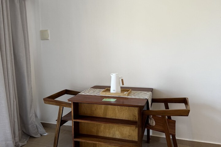 Room 21 of 46