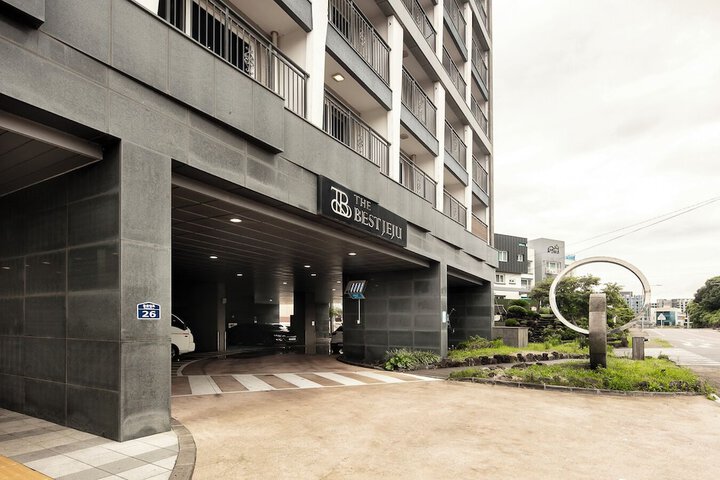 Hotel 116 of 122