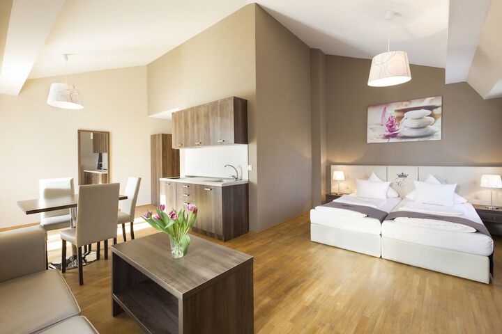 Private kitchenette
