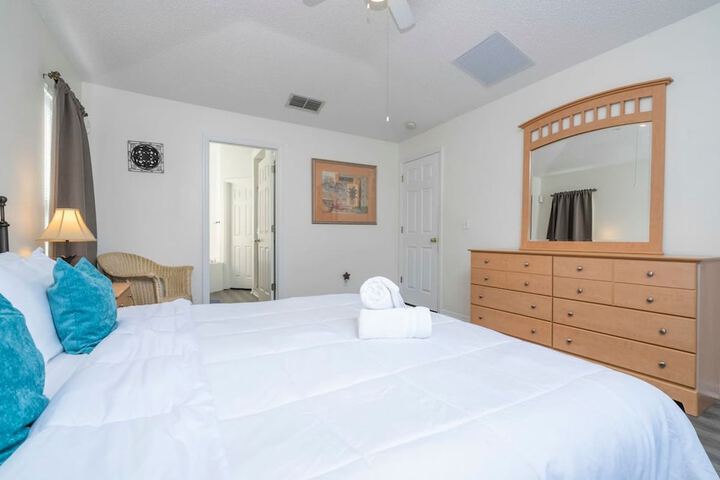 Room 25 of 51