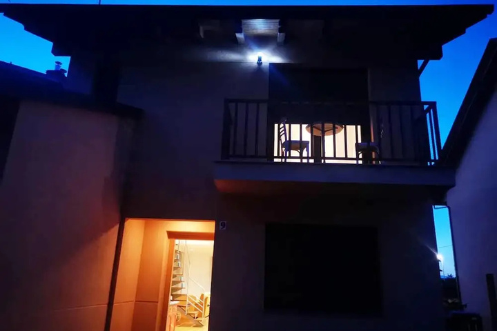House With 3 Bedrooms in Carracedelo With Enclosed Garden and Wifi