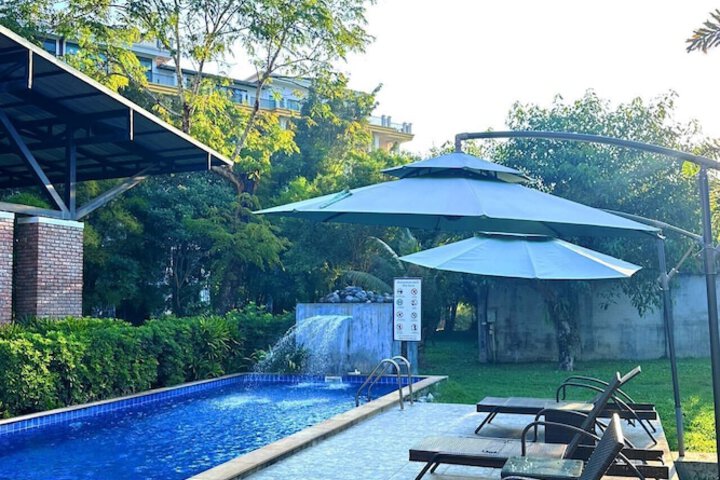 Pool 59 of 100