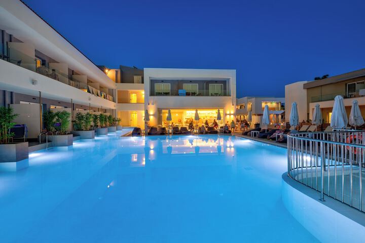 Pool 56 of 115