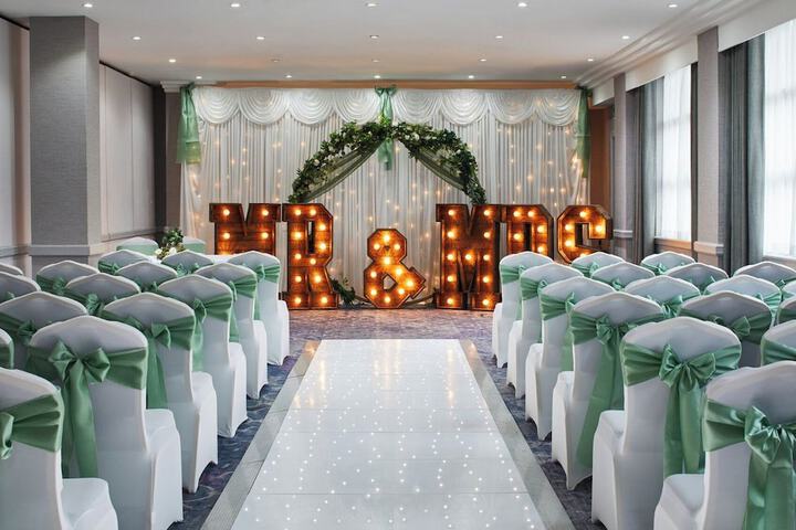 Ballroom/Hall 49 of 59