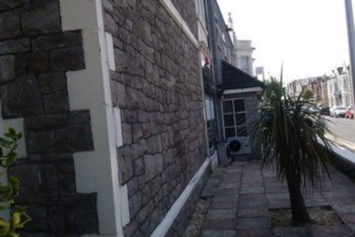 Hotel 4 of 19