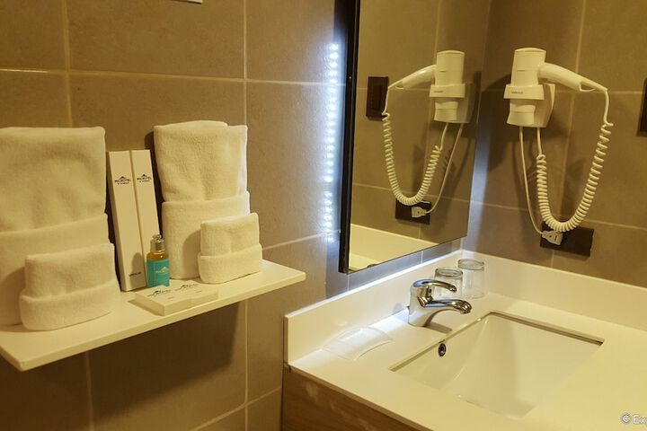 Bath Interior