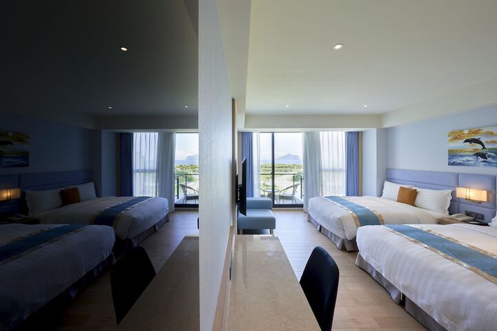 Room 15 of 75