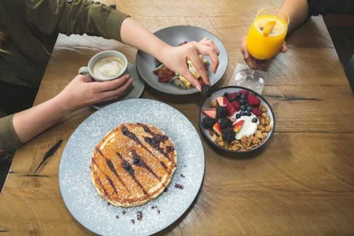 Breakfast/Coffee Service 126 of 142