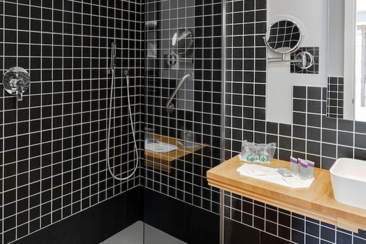 Bath Interior