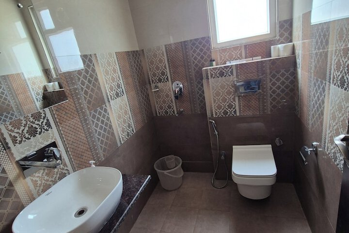 Room 20 of 36