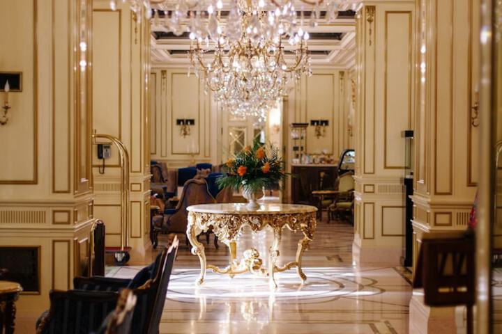 Hotel Interior 4 of 85