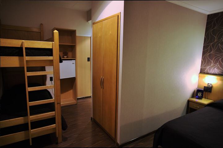 Room 31 of 110