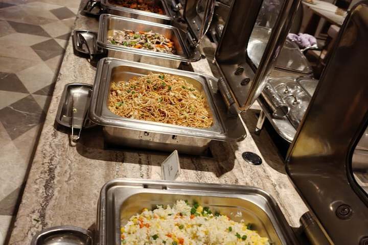 Dining 59 of 66