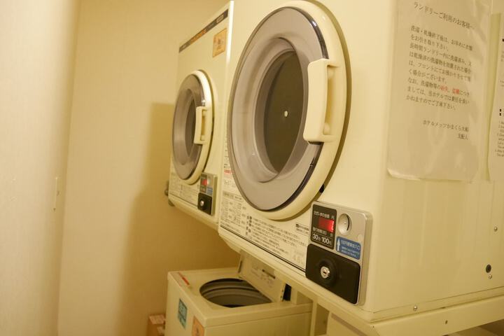 Room 14 of 22