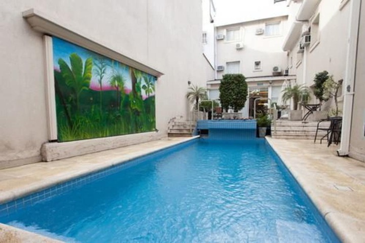 Hotel with Pool