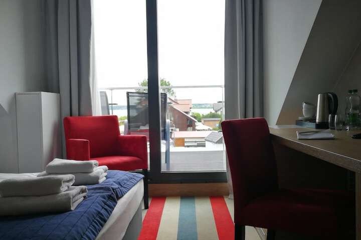 Room 17 of 58