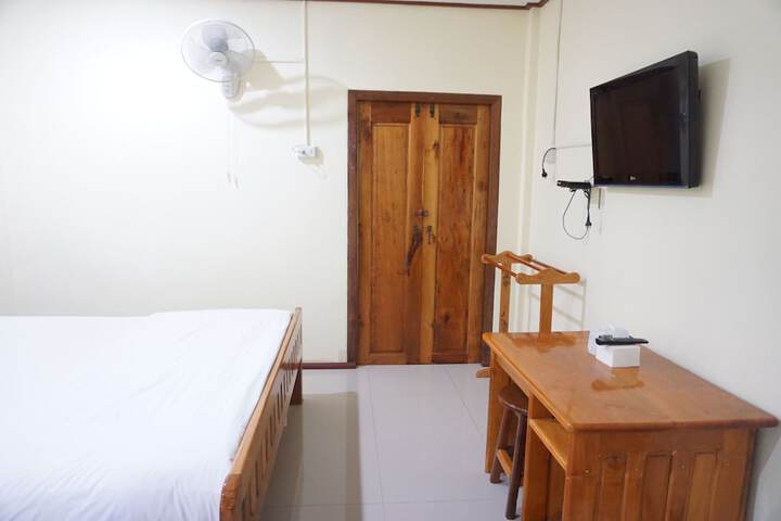Room 19 of 49