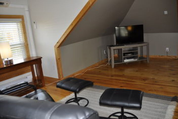 Room 15 of 33