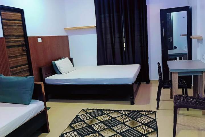 Room 17 of 25
