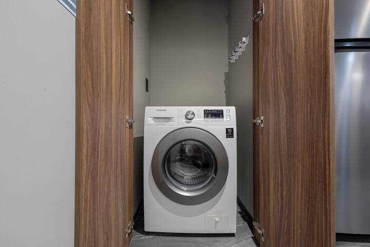 Laundry 59 of 86