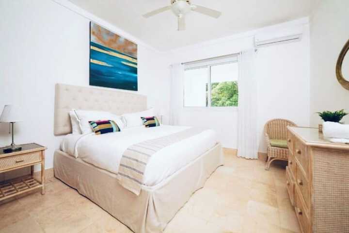Room 3 of 46