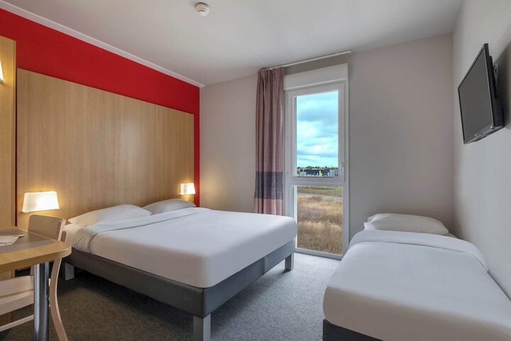 Room 20 of 36
