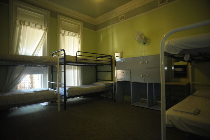 Room 11 of 34