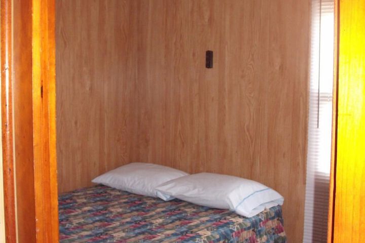 Room 4 of 71