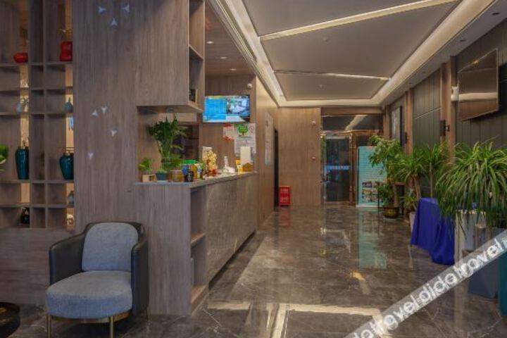 Hotel Interior 12 of 26